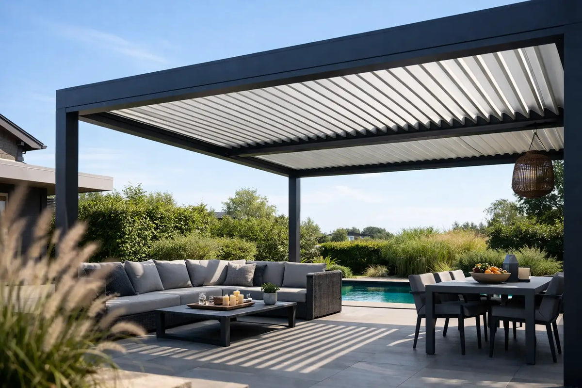 Pergola met lamellendak kopen? Let hierop